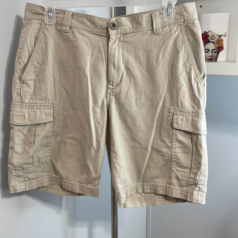 Columbia short